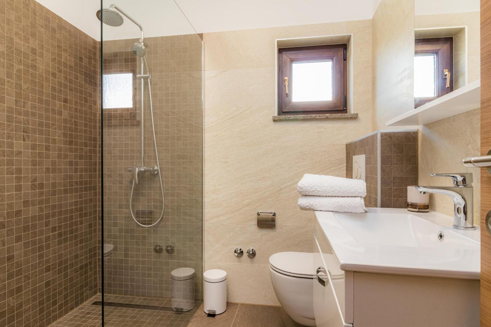 Villa Roma Near Pula For 6 People With Private Pool Jadreški Exterior foto